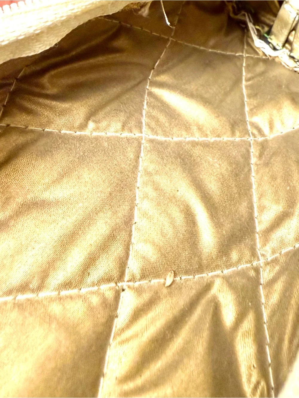Gold Quilted Chain-Strap Crossbody Bag - Women's Metallic Shoulder Purse